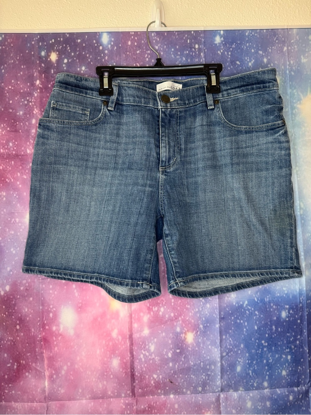 Loft Jean shorts 🛍